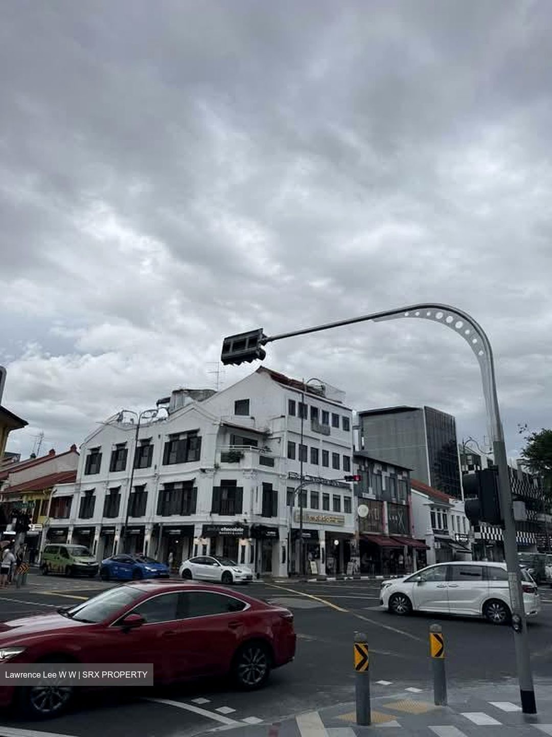 Eastgate (D15), Retail #534422301